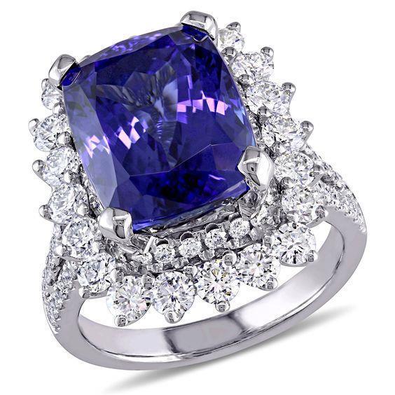 7.75 Carats Big Tanzanite And Small Diamonds Ring White Gold 14K