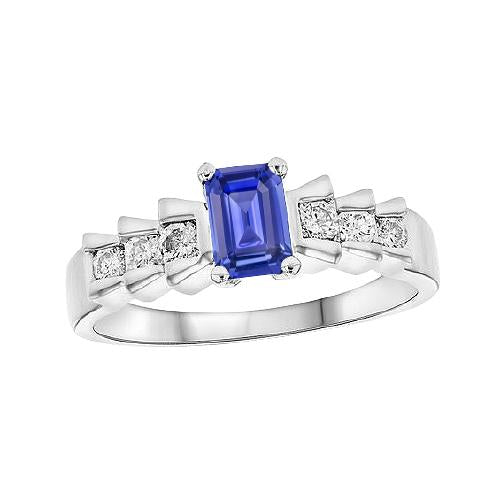 Anniversary Ring Emerald Light Blue Sapphire 2 Carats Pleated Style