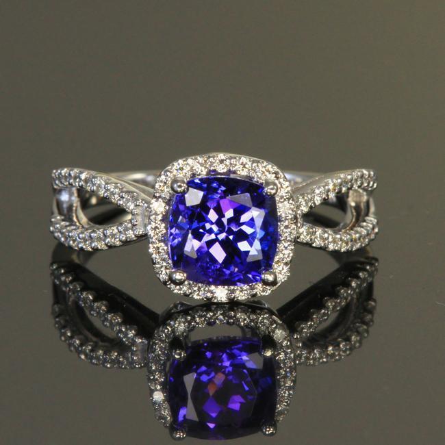 Cushion Blue Tanzanite And Diamond Ring 5.50 Carats White Gold 14K