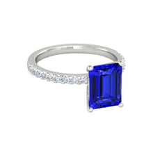 Emerald Cut And Round Cut 2.70 Ct Ceylon Sapphire Diamonds Ring Gold