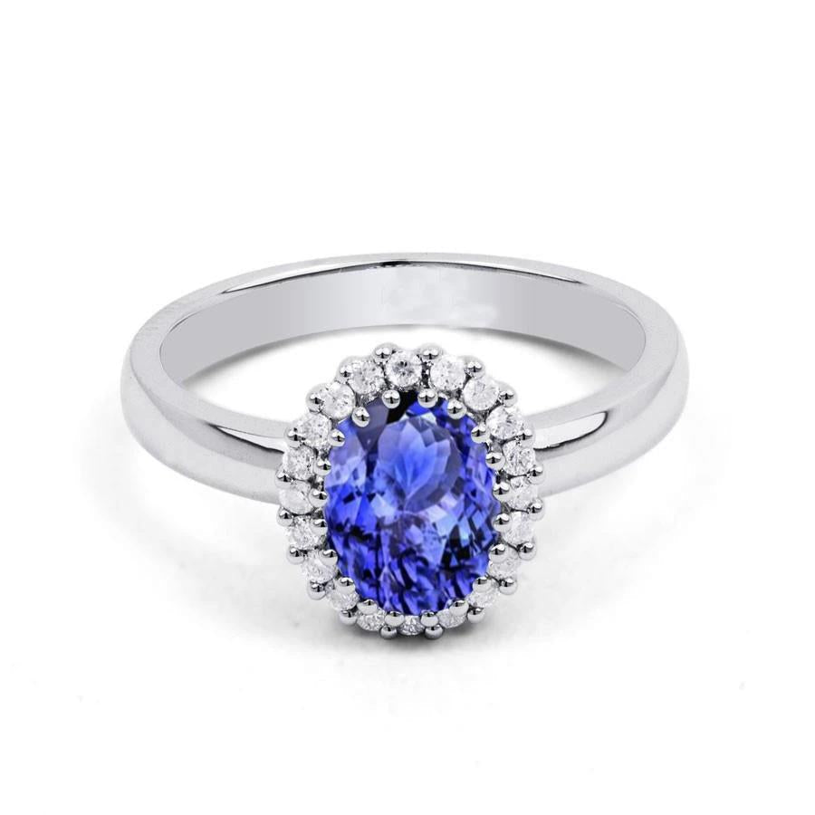 Prong Set Tanzanite And Diamonds 3.70 Carats Wedding Ring 14K Gold