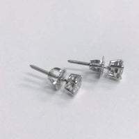 1 Carat Round Diamond Stud Earrings