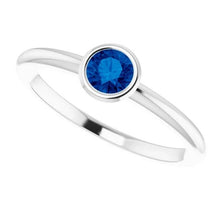 Solitaire Ring Blue Sapphire 0.75 Carats Bezel Setting White Gold 14K