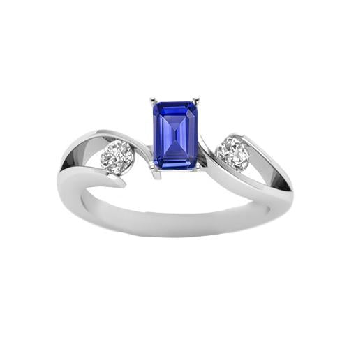 Three Stone Ring Emerald Ceylon Sapphire 1.75 Carats Bypass Style