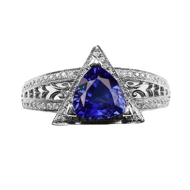 Trillion Gemstone Ring Antique Style Ceylon Sapphire 1.50 Carats Gold