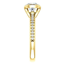 Yellow Gold 1.86 Carat Round Diamond Solitaire With Accents Fancy Ring