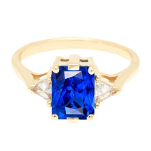 Yellow Gold 3 Stone Ring Radiant Sapphire 3 Carats Trillion Diamonds